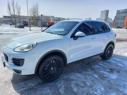 Porsche Cayenne 2015 года за 23 100 000 тг. в Астана – фото 27