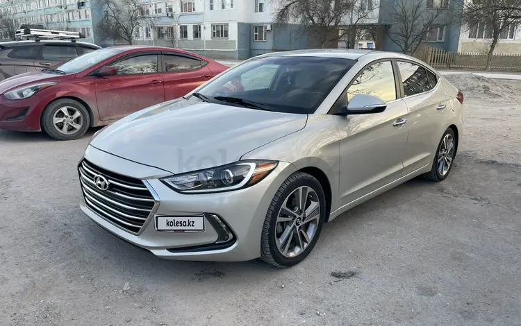 Hyundai Elantra 2016 годаүшін6 000 000 тг. в Актау