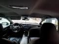Toyota Camry 2019 года за 8 600 000 тг. в Актау – фото 9