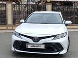 Toyota Camry 2019 года за 12 500 000 тг. в Уральск – фото 3