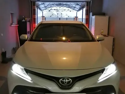 Toyota Camry 2019 года за 13 500 000 тг. в Уральск