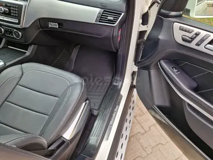 Mercedes-Benz GL 500 2014 года за 20 800 000 тг. в Караганда – фото 11