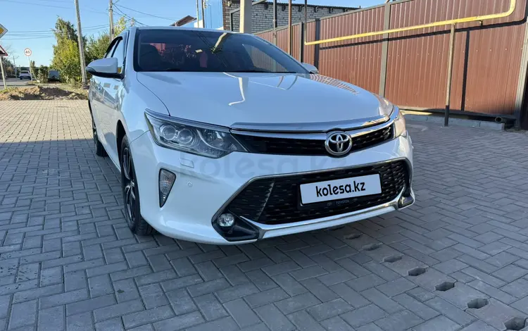 Toyota Camry 2018 года за 11 700 000 тг. в Уральск