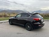 Infiniti FX35 2008 годаүшін6 200 000 тг. в Алматы