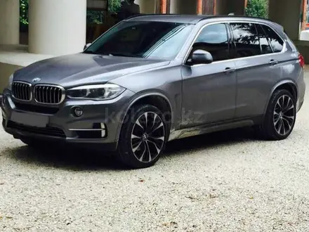 BMW X5 2013 года за 18 000 000 тг. в Астана