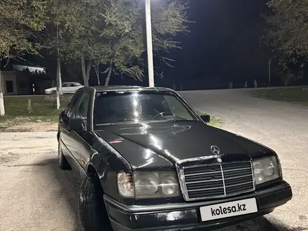 Mercedes-Benz E 200 1991 года за 1 100 000 тг. в Шымкент – фото 4