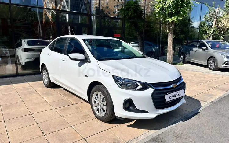 Chevrolet Onix 2023 годаfor5 900 000 тг. в Астана