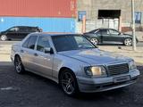 Mercedes-Benz E 220 1994 года за 1 650 000 тг. в Тараз – фото 4