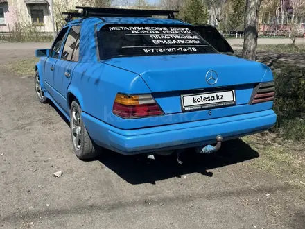Mercedes-Benz E 200 1988 года за 820 000 тг. в Шахтинск – фото 3