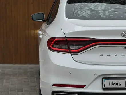 Hyundai Grandeur 2018 года за 12 000 000 тг. в Алматы – фото 13