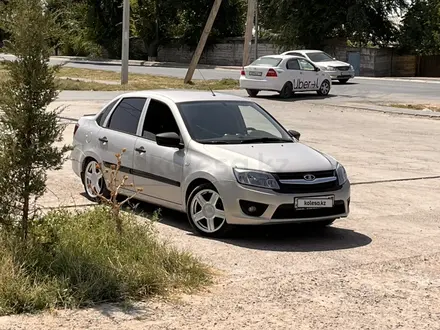 ВАЗ (Lada) Granta 2190 2015 года за 3 400 000 тг. в Шымкент