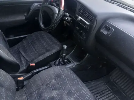 Volkswagen Golf 1995 года за 800 000 тг. в Шымкент – фото 4