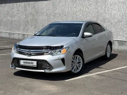Toyota Camry 2015 года за 9 600 000 тг. в Шымкент