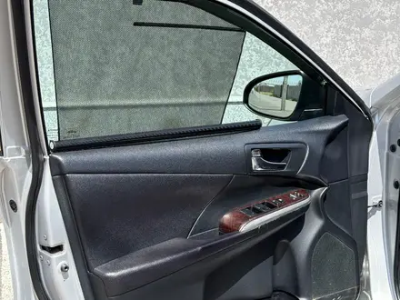 Toyota Camry 2015 года за 9 600 000 тг. в Шымкент – фото 12