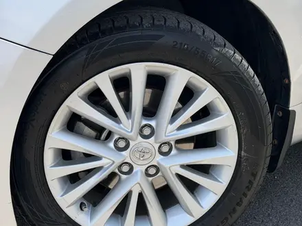Toyota Camry 2015 года за 9 600 000 тг. в Шымкент – фото 13