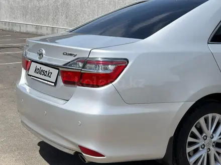 Toyota Camry 2015 года за 9 600 000 тг. в Шымкент – фото 6