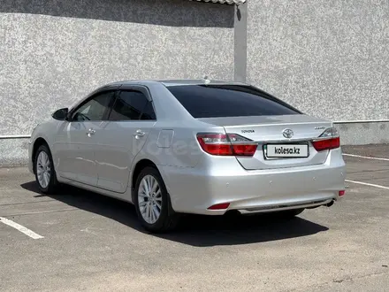 Toyota Camry 2015 года за 9 600 000 тг. в Шымкент – фото 7