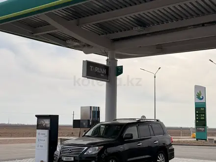 Lexus LX 570 2011 года за 21 000 000 тг. в Астана – фото 4