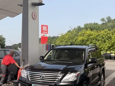 Lexus LX 570 2011 года за 21 000 000 тг. в Астана – фото 10