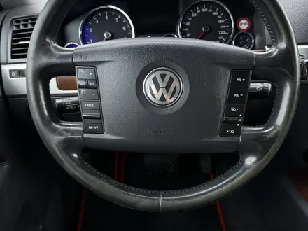 Volkswagen Touareg 2008 года за 7 300 000 тг. в Алматы – фото 8