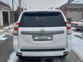 Toyota Land Cruiser Prado 2015 годаүшін17 500 000 тг. в Тараз – фото 3