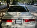 Toyota Camry 2001 годаfor3 000 000 тг. в Алматы – фото 4