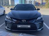 Toyota Camry 2023 годаүшін16 500 000 тг. в Семей