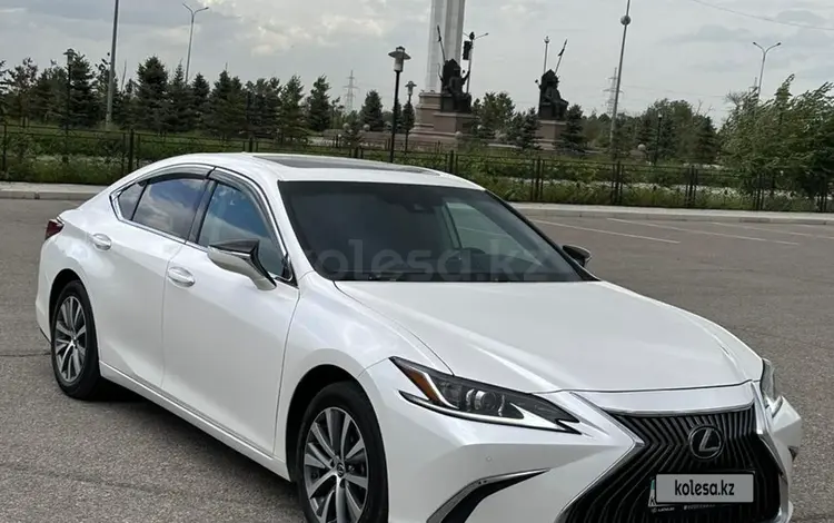 Lexus ES 350 2020 годаүшін20 000 000 тг. в Алматы