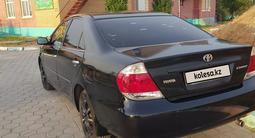 Toyota Camry 2005 годаүшін5 200 000 тг. в Семей – фото 5