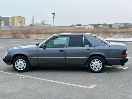 Mercedes-Benz E 280 1994 года за 2 600 000 тг. в Кызылорда – фото 13