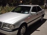 Mercedes-Benz C 180 1995 года за 2 100 000 тг. в Талдыкорган – фото 2