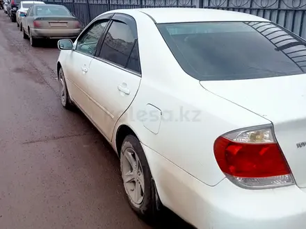 Toyota Camry 2005 года за 3 500 000 тг. в Астана – фото 3
