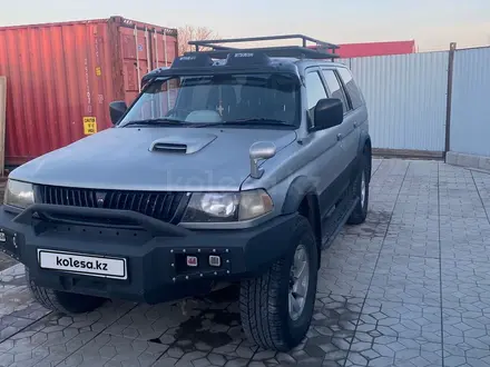 Mitsubishi Challenger 1996 года за 3 000 000 тг. в Уральск – фото 2