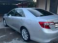 Toyota Camry 2013 года за 11 000 000 тг. в Шымкент – фото 2