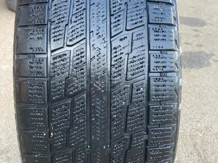 Шины 225/45 R18 за 60 000 тг. в Алматы