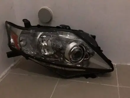 Фара правая rx350 адптив Afs за 140 000 тг. в Астана