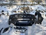 Передний бампер на Mitsubishi за 50 000 тг. в Алматы