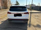 Hyundai Santa Fe 2023 годаүшін16 200 000 тг. в Жезказган – фото 3