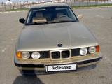 BMW 525 1990 года за 1 500 000 тг. в Атырау – фото 3