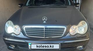 Mercedes-Benz C 240 2002 года за 3 100 000 тг. в Алматы