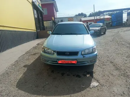 Toyota Camry 2000 года за 3 600 000 тг. в Алматы – фото 7