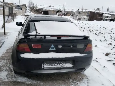 Mazda 323 1995 года за 600 000 тг. в Абай (Абайский р-н) – фото 4