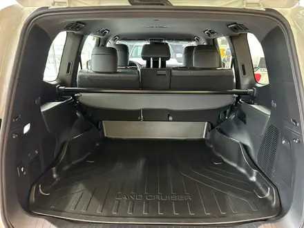 Toyota Land Cruiser Prestige 2025 года за 61 100 000 тг. в Алматы – фото 9
