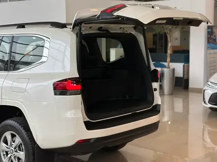 Toyota Land Cruiser Prestige 2025 года за 61 100 000 тг. в Алматы – фото 10
