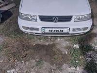 Volkswagen Passat 1995 годаүшін1 800 000 тг. в Уральск