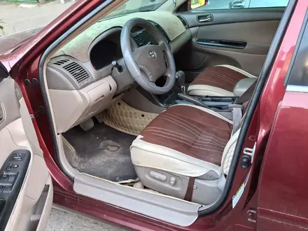 Toyota Camry 2005 года за 3 500 000 тг. в Семей – фото 4
