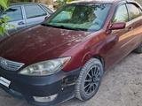 Toyota Camry 2005 года за 3 500 000 тг. в Семей