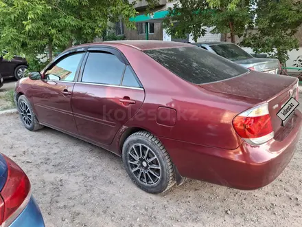 Toyota Camry 2005 года за 3 500 000 тг. в Семей – фото 5