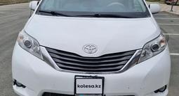 Toyota Sienna 2013 года за 7 800 000 тг. в Атырау