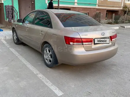 Hyundai Sonata 2007 года за 3 090 000 тг. в Актау – фото 2